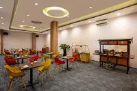 Avery Kusumanegara Yogyakarta Hotels in Umbulharjo