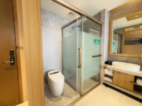 Yidu International Hot Spring Hotel