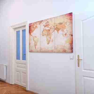 Beautiful 2-Bedroom Apt in the Heart of Vienna Hotel Exterior