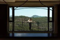 ShuHe Old Town LinQiGuYin Panoramic Snow View Hotel and Gallery