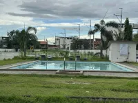 Liah's Pad - Pools