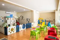 Hotel Horison Ultima Bekasi - familiares