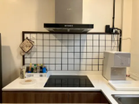 Private Cozy Townhouse Near "Lanmuang Market"