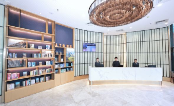 Guangzhou Railway Station Sanyuanli Subway Station Atour  Hotel(Yueqiao Building)