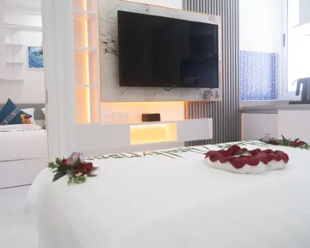 LemonRock Comfort Hotels in Malé