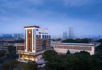 Swan Lake Xuancheng Hotel