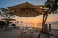 Maan Coco Flagship Seaview Hotel