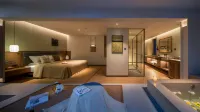 Tengchong Yishanyuan Sulfur Hot Spring Art Holiday Beauty Inn - 주차장