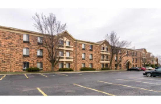 Motel 6 Libertyville, IL