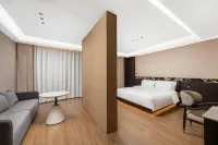 Zheshan Garden Hotel (Wuhu High-Speed Railway Station)