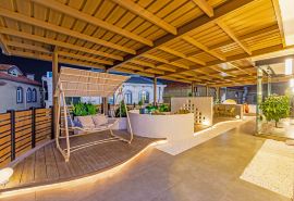 Zhoushan Maikeyuan Homestay (Zhujiajian Wugongzhi Wharf Changqiao Ocean Park Store)