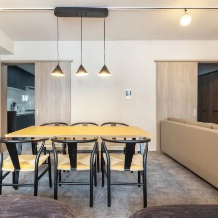 SYLA TERRACE KAMAKURA Отели рядом с достопримечательностью «Железнодорожный вокзал Офуна»