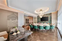 Howard Johnson Hotel (Maritime Silk Road Art Park)