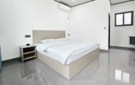 Xingwen Aloft Hotel