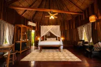 Mekong Silt Ecolodge - Pool Swimming and Free Breakfast - Yolcu Alma/Bırakma Hizmetleri