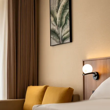 Qianhe · Rainforest Dai Villas | JUNGLE Esports Cityscape Hotel (Mengla Starlight Night Market)