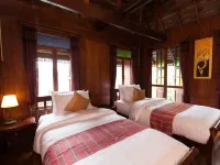 Baansuwanburi Hotels in San Sai