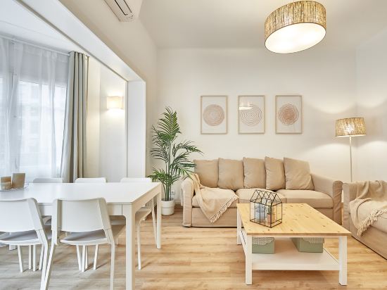 BBarcelona Calabria Flat