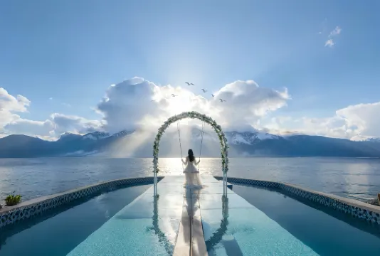 Floral Hotel·Towards the Clouds Villa(Shuanglang, Dali, Erhai)