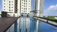 Straits Garden Suite Penang - palestra