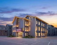 Yijia Meiju Chinese Inn (Zhangye Grand Theater Lushuiwan Tourism Resort Ganzhou Fucheng)