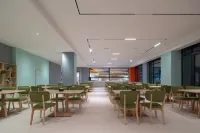 Sayram Lake Jianghe · Lanbo Hotel