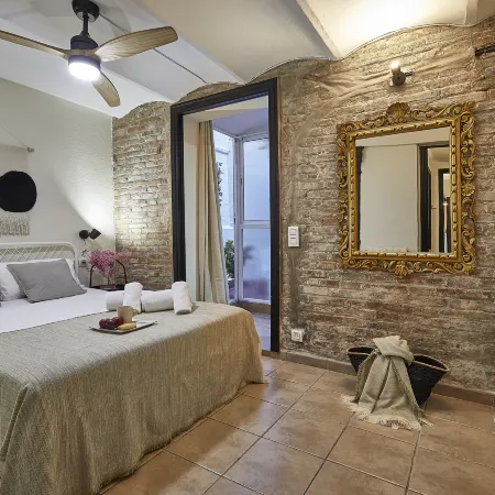 BBarcelona Parallel Apartment Отели рядом с достопримечательностью «Площадь Реиал»