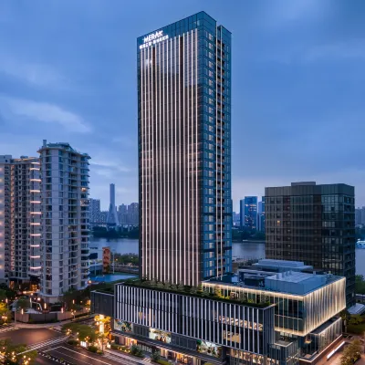 Merak House Guangzhou by The Unlimited Collection Hotels near Jushu Subway Station