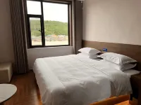 凝秀居酒店