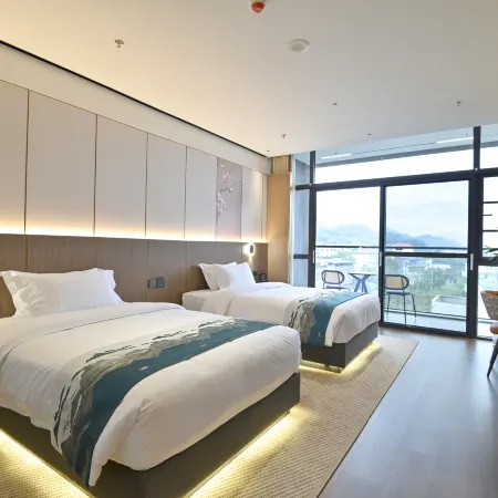 Yangxin Xiandao Lake Days Hotel by Wyndham