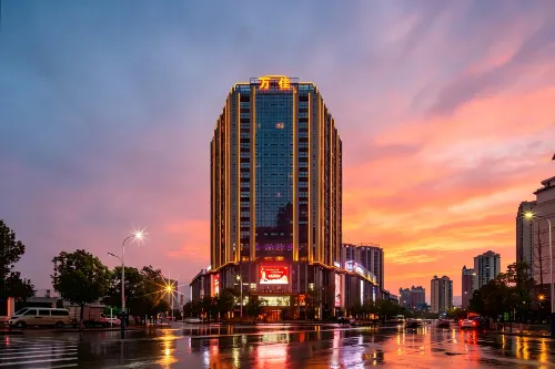 Ganzhou Wanjia International Hotel (Qili Ancient Town Resort Branch)
