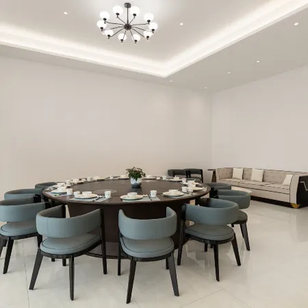 Yunjiang Xingmi Business Hotel (Nyingchi Mainling Airport)