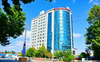 Homeinns (Kunming Railway Station Guandu Square Branch) Hotels in Kunming International Convention and Exhibition Ce