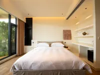 Yunshe Qifeng Homestay Hotels in Xingyi
