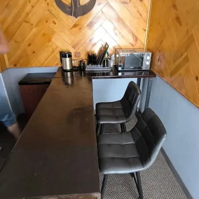 Apartments Aleut 懷舊藝術畫廊附近的飯店
