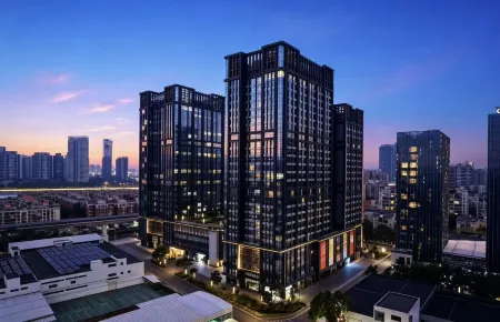 Qingcheng Smart Apartment (Zhuhai Gongbei Zhong'an Plaza)