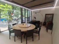 Jiuhuashan yimingyouju Homestay - สระว่ายน้ำแบบอินฟินิตี้