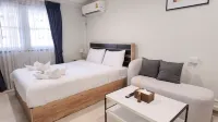 Pukkie House 149 Near MRT BTS LadPrao - Villas