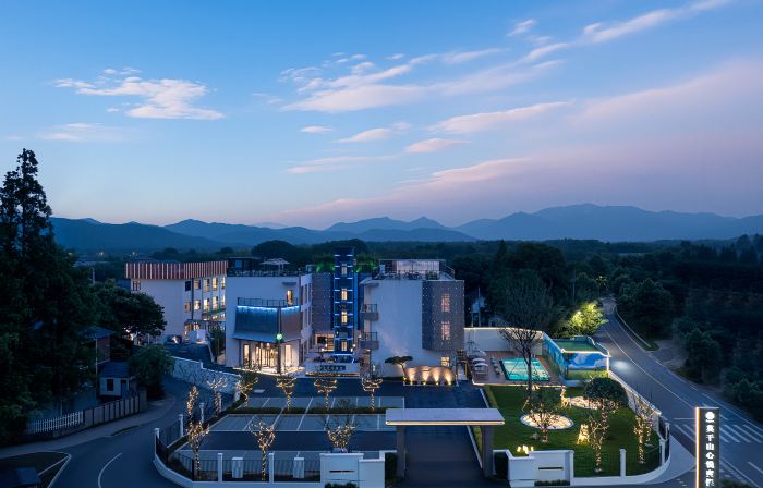 Moganshan Xinyue Resort Hotel