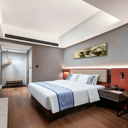 Yeste International Hotel (Yulin Bobai Baozhongbao Pedestrian Street)