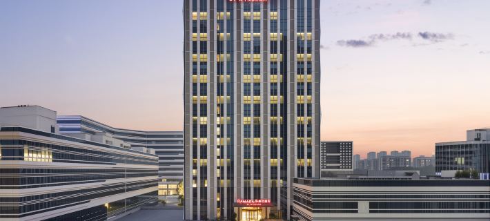 RAMADA Các khách sạn ở Lô Châu