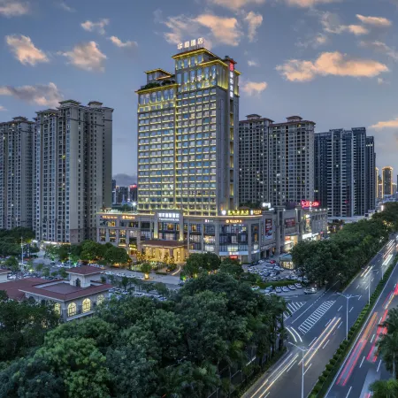 Hua He International Hotel