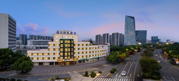 Yuejiang Collection Hotel (Yingbin Avenue) Các khách sạn ở Lan Khê
