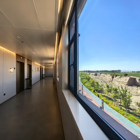 Yuetianshan · Kanglv Center