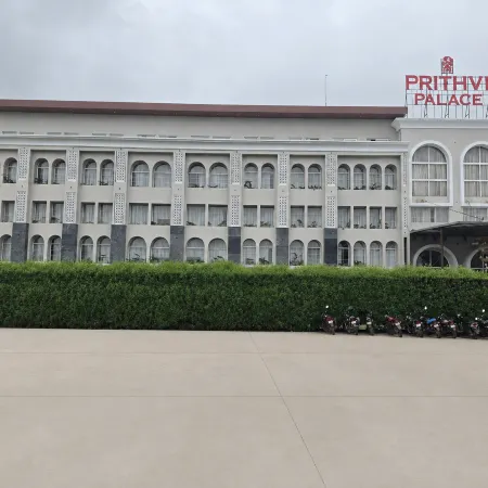 Hotel Prithvi Palace