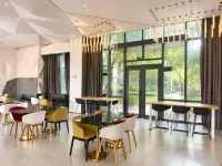 ReMai X Esports Hotel (East Yintai · Ningbo International Expo Center) - فطور