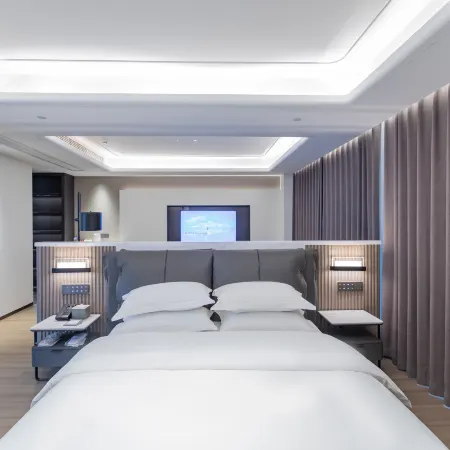 Parkland Hotel