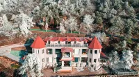 Lushan Time Li Hotel