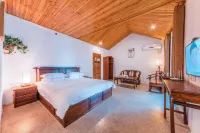 Moganshan Qingyan Residence (Yu Village Plaza Store)