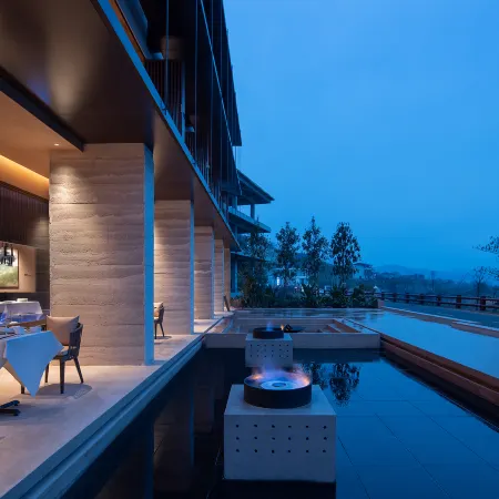 MUNI Muni · Dongjiang Lake Vacation Apartment